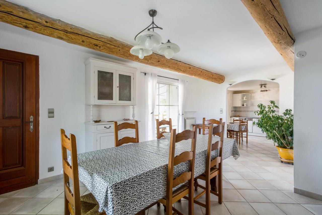 Villa Charmante A La Tour-D'Aigues Avec Piscine Privee Eksteriør billede
