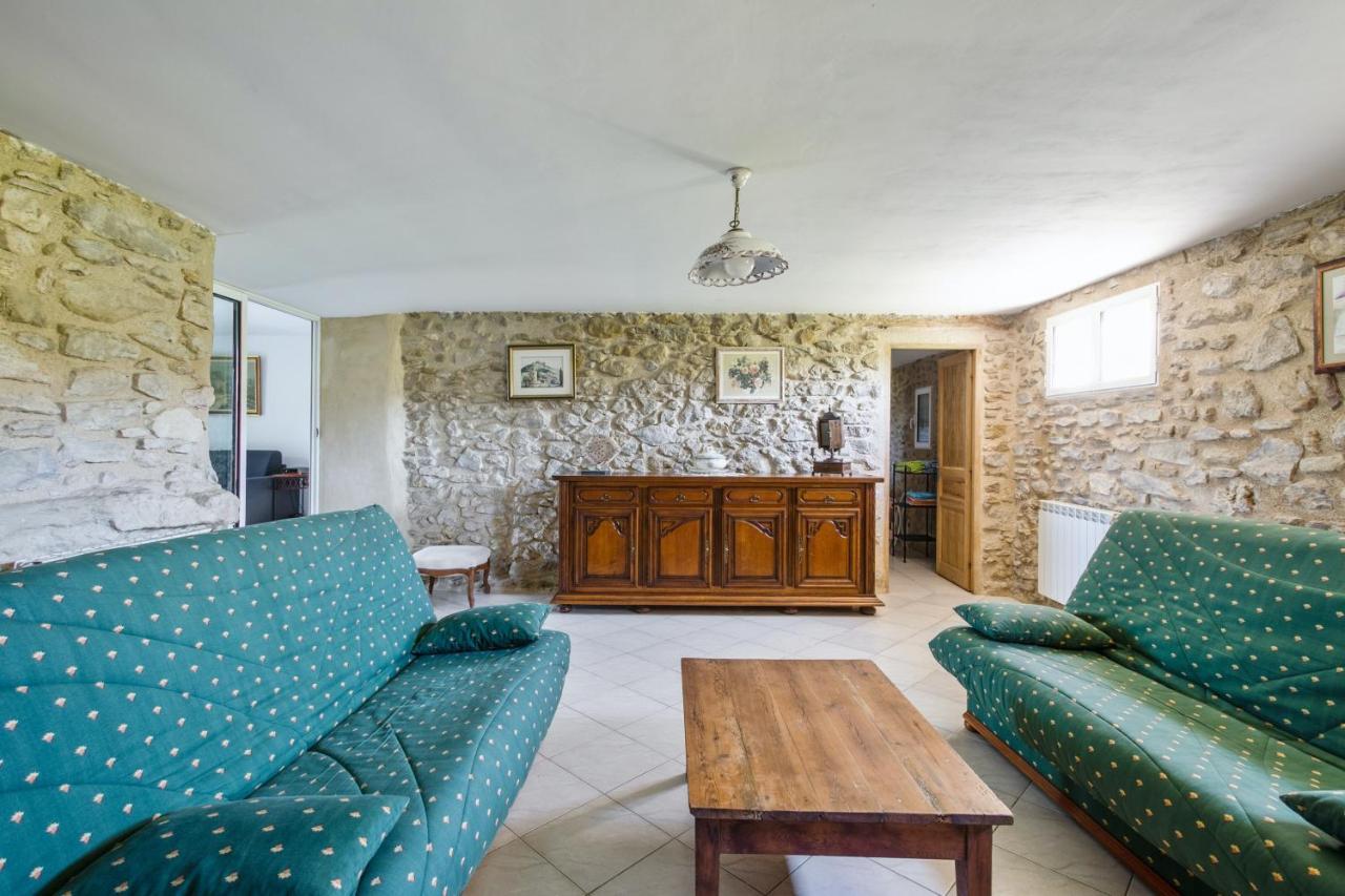Villa Charmante A La Tour-D'Aigues Avec Piscine Privee Eksteriør billede