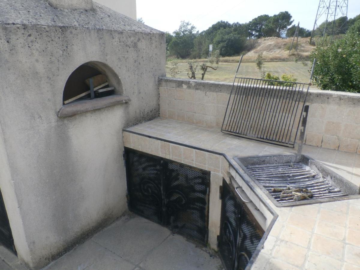 Villa Charmante A La Tour-D'Aigues Avec Piscine Privee Eksteriør billede